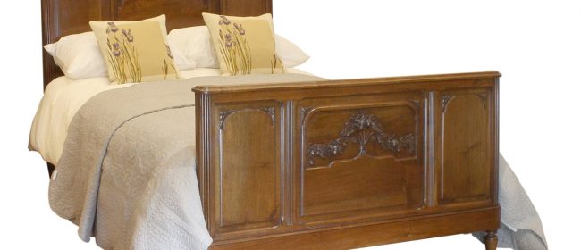 Art Deco Mahogany Double Bed – WD44