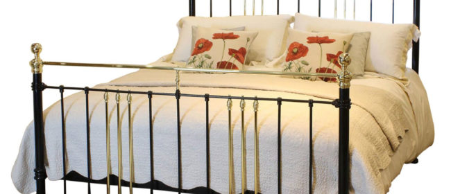 6ft Wide Brass and Iron Bed in Black – MSK50