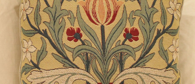 Tapestry Cushion – Morris Tulip