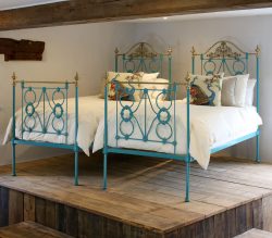 Pair-of-Moroccan-Curly-Iron-Blue-Brass-and-Iron-Antique-Beds-MPS40