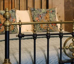 Late-Victorian-Double-Brass-and-Iron-Antique-Bed-MD102-1
